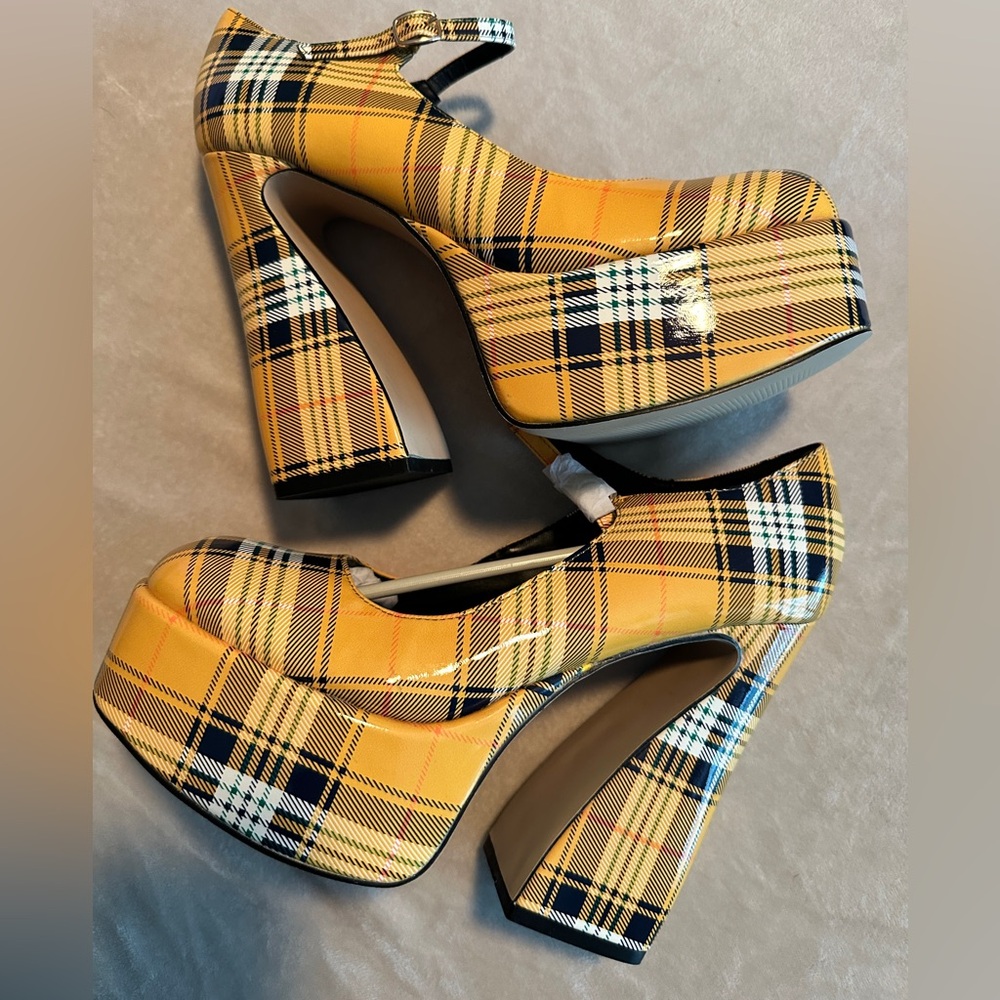 MADDEN GIRL Womens Platform Khloie Toe Sculpted Heel Mary Jane 9.5 M NIB